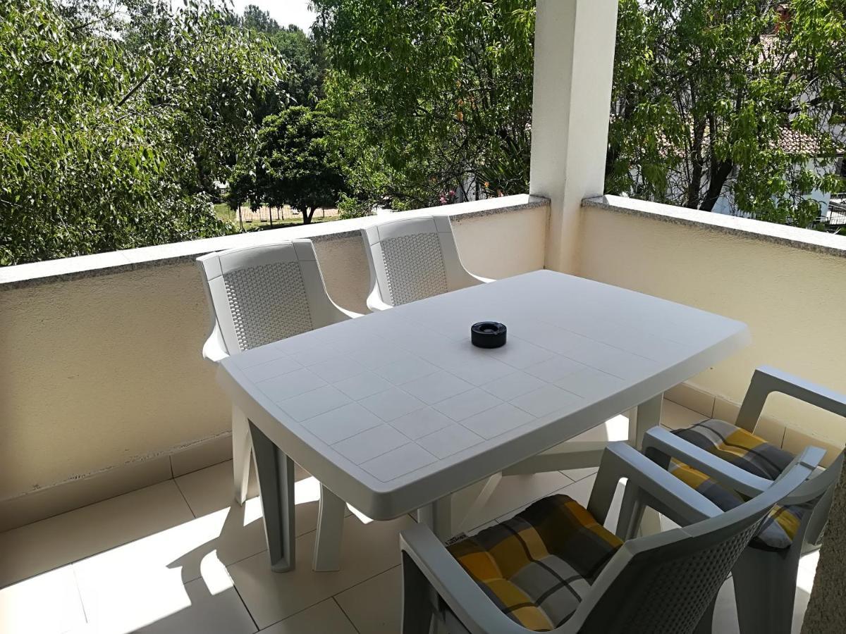 Apartments Sandra Πόρετς Εξωτερικό φωτογραφία