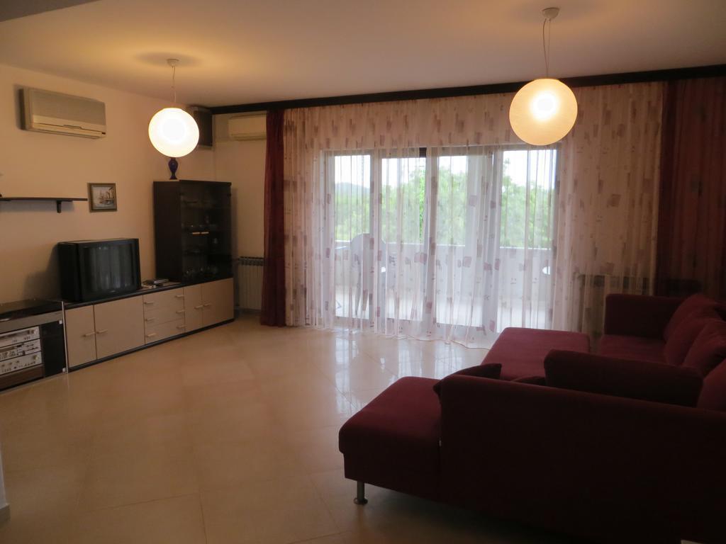 Apartments Sandra Πόρετς Δωμάτιο φωτογραφία
